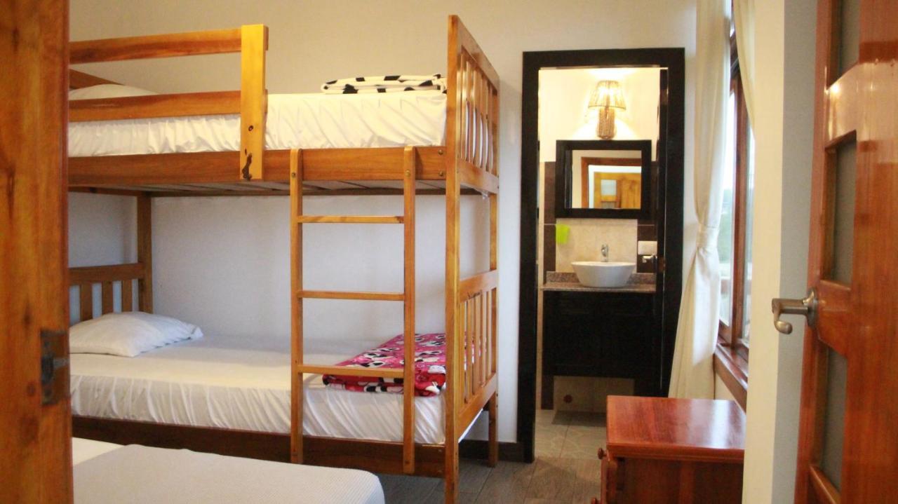 Hotel Sotavento Montañita エクステリア 写真